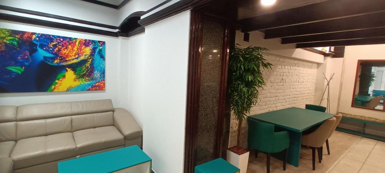Old Cafe Spa Apartment Beograd Eksteriør bilde
